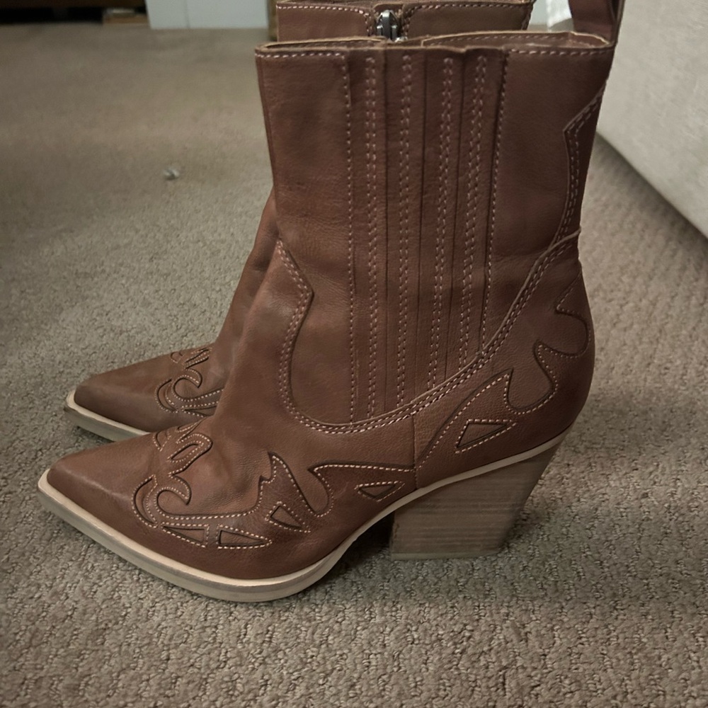 Dolce vita short cowgirl bootie